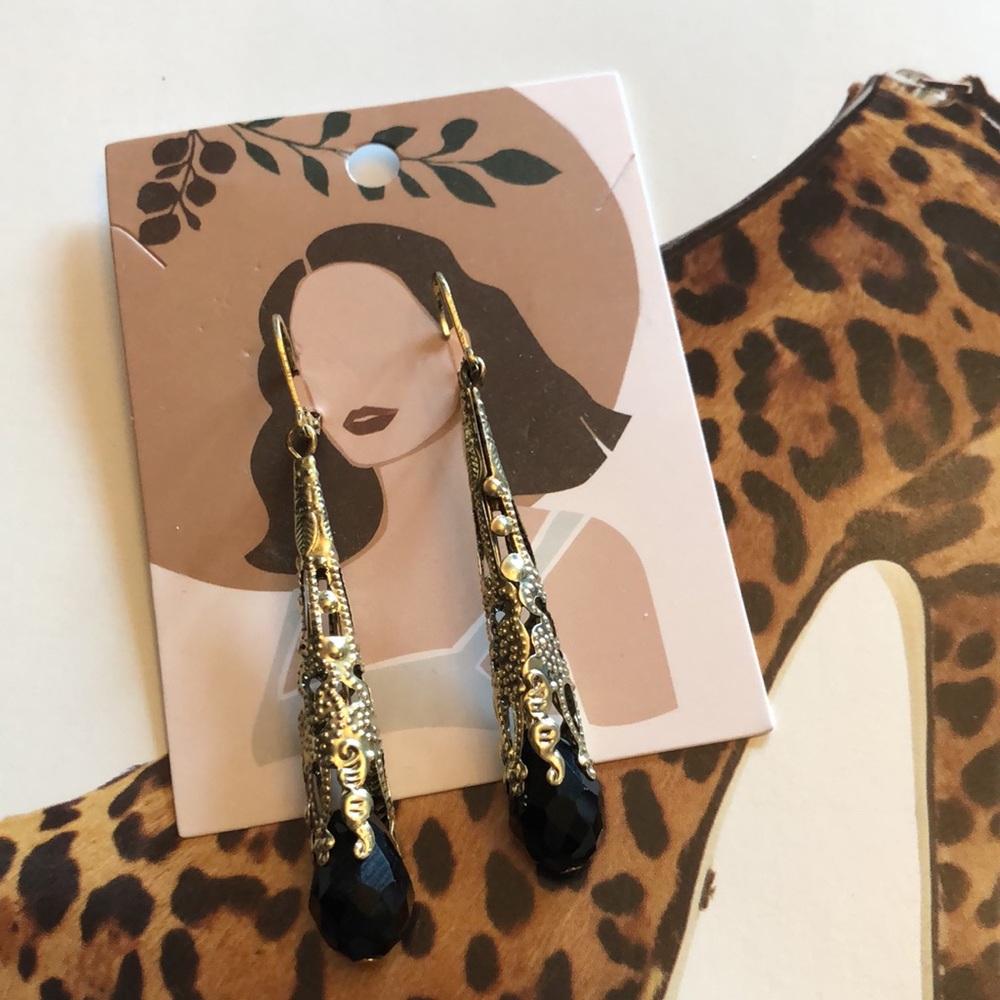 Vintage look pierced earrings. NWOT